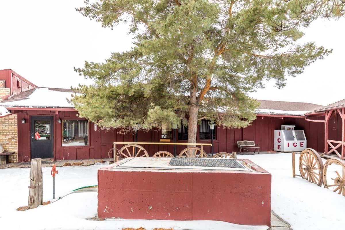 441 Spring Creek Pkwy, Spring Creek, NV 89815